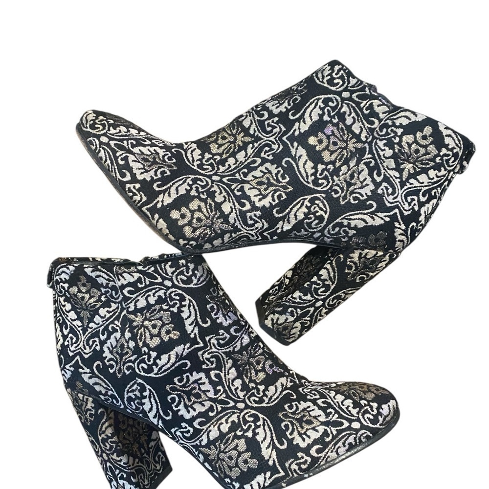 Elegant Black and Silver  Patterned Boots Jacquard Fabric Booties